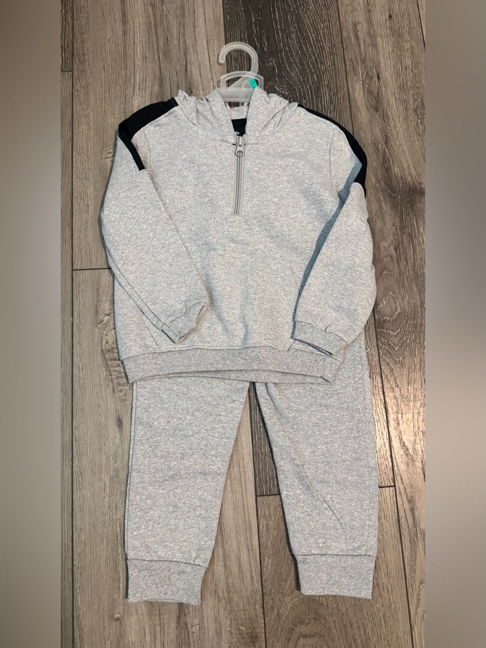 NWT Pro Player Gray & Black Kids' Hoodie Jogger Set
